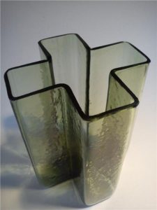 02a1ee431963e3eea6c6ee4eb0fd9b41